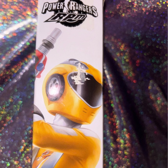 Hasbro Power Rangers Lightning Collection RPM Yellow Ranger - Picture 9 of 9